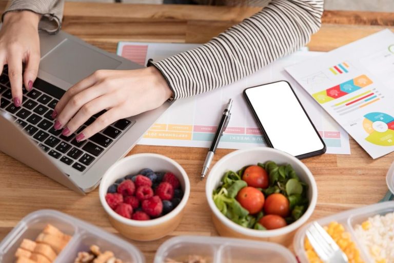 What Are Current Trends in Food Marketing and Distribution