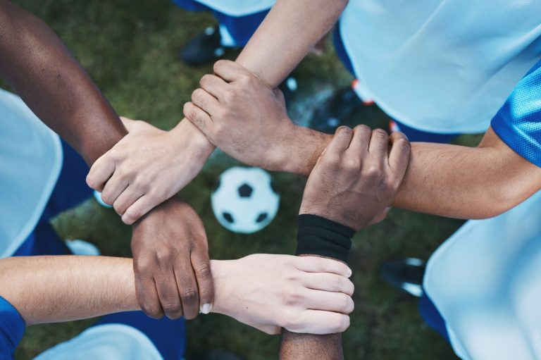 How to Help Your Child Gain Confidence in Sports 